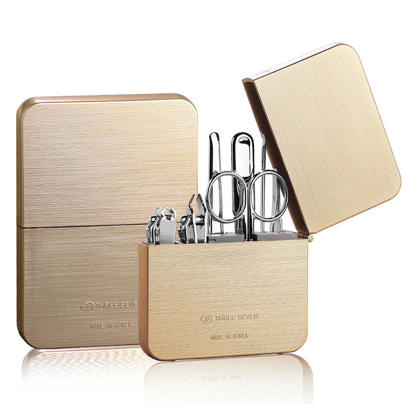 Nail clippers set