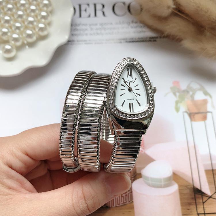 Women's Fashion Personality Bangle Watch